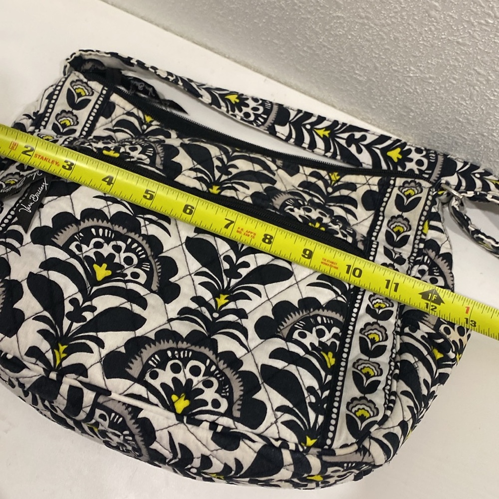 Vera Bradley Retired Fanfare Pattern crossbody / Shoulder Bag - Picture 15 of 16